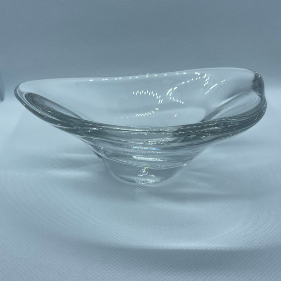Midcentury Translucent Glass Bowl by Daum, France - Picture 3 of 8